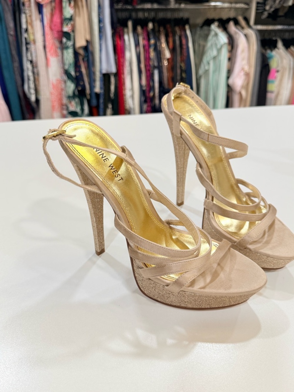 Nine West Nude Gold Glitter Platform Heels Strappy Stiletto Sandals Size 8 - Picture 4 of 17